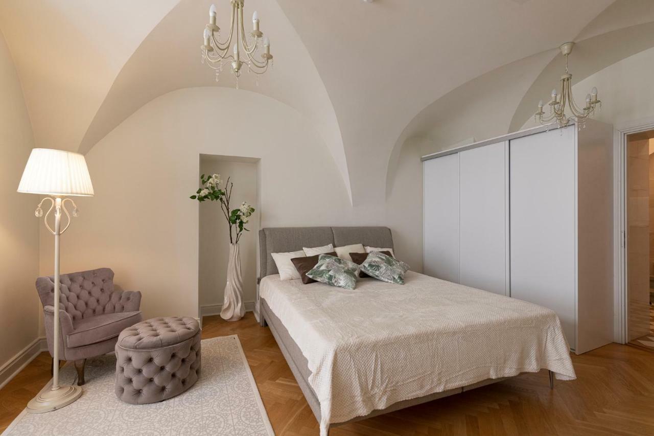 Tallinn Housing 2 Bdr 2 Bathroom With Sauna At Carl Engel Luxury House エクステリア 写真