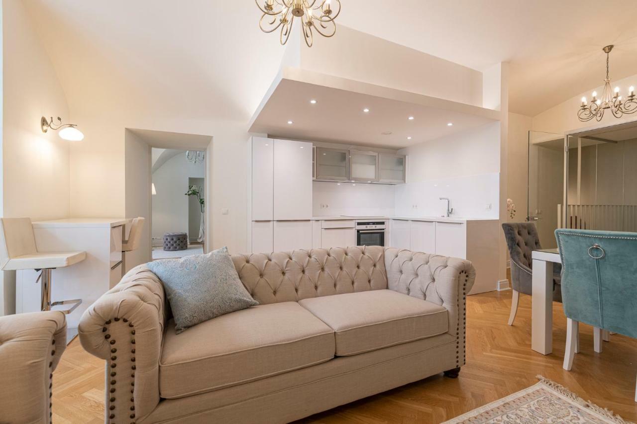 Tallinn Housing 2 Bdr 2 Bathroom With Sauna At Carl Engel Luxury House エクステリア 写真